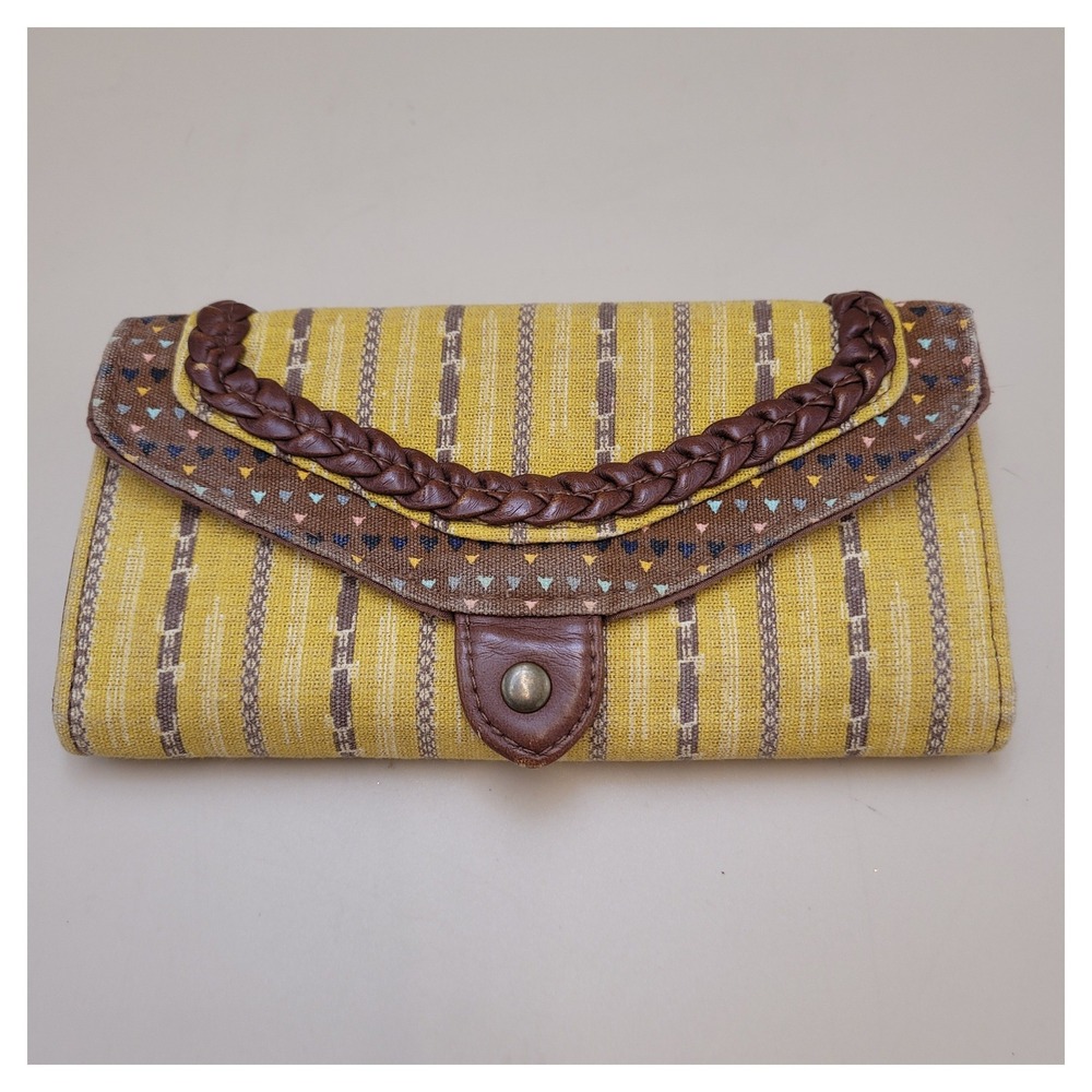 Yellow Woven Boho Trifold Wallet Braided Vegan Trim Stripe Pattern Snap Closure